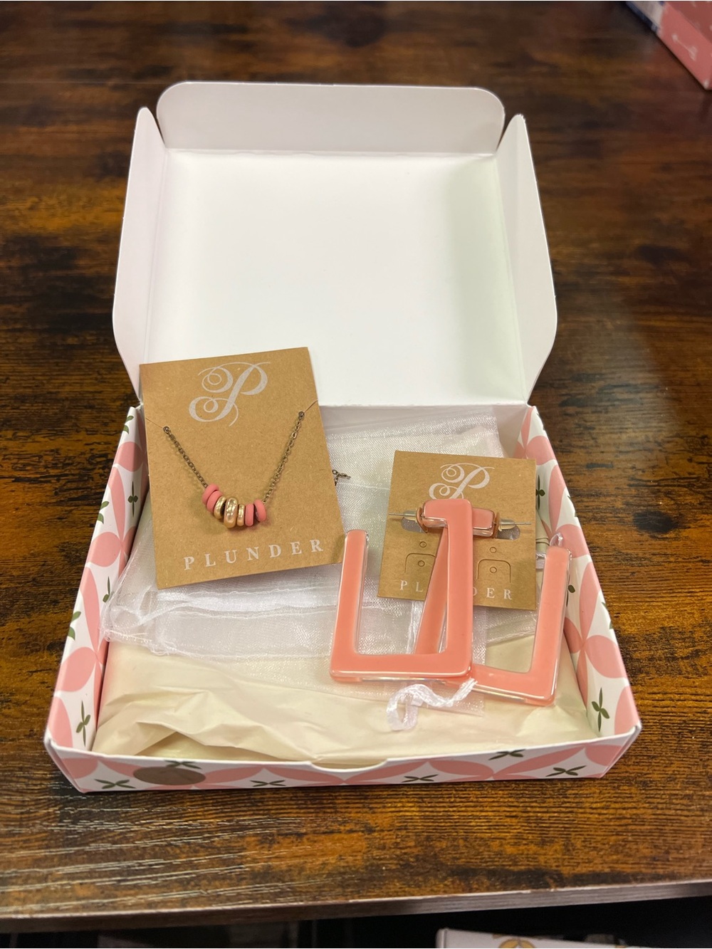 Plunder Coral Pink Bead Necklace with Matching Rectangular Hoop Earrings
